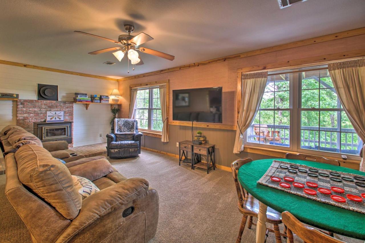 Lakeside Hot Springs Retreat With Kayaks And Boat Dock Hot Springs Village Esterno foto