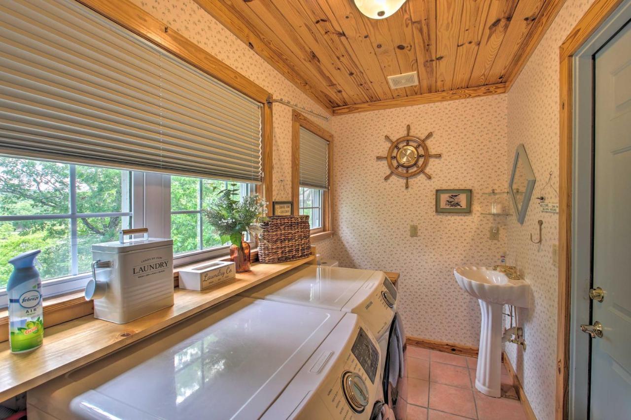 Lakeside Hot Springs Retreat With Kayaks And Boat Dock Hot Springs Village Esterno foto