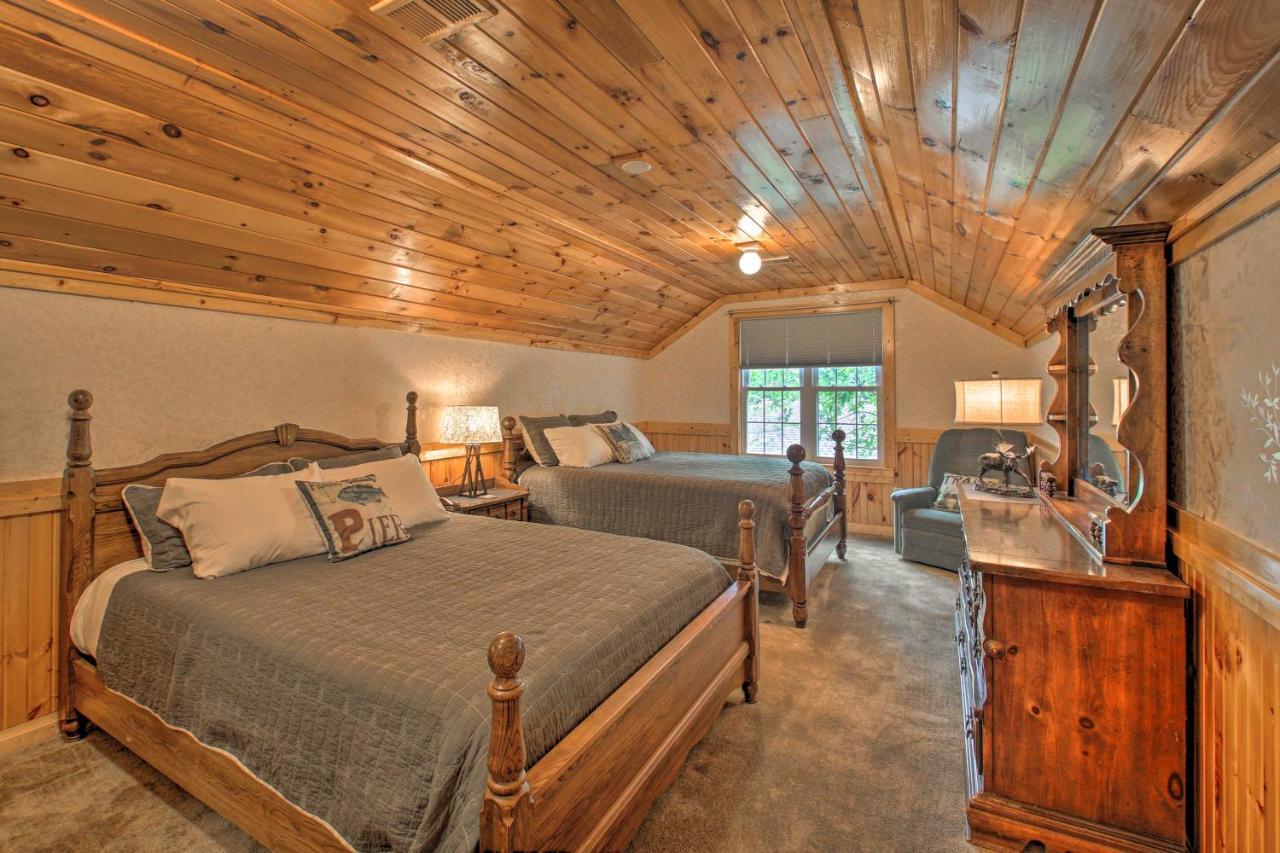 Lakeside Hot Springs Retreat With Kayaks And Boat Dock Hot Springs Village Esterno foto